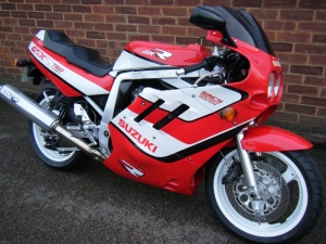 Suzuki GSX-R 750J