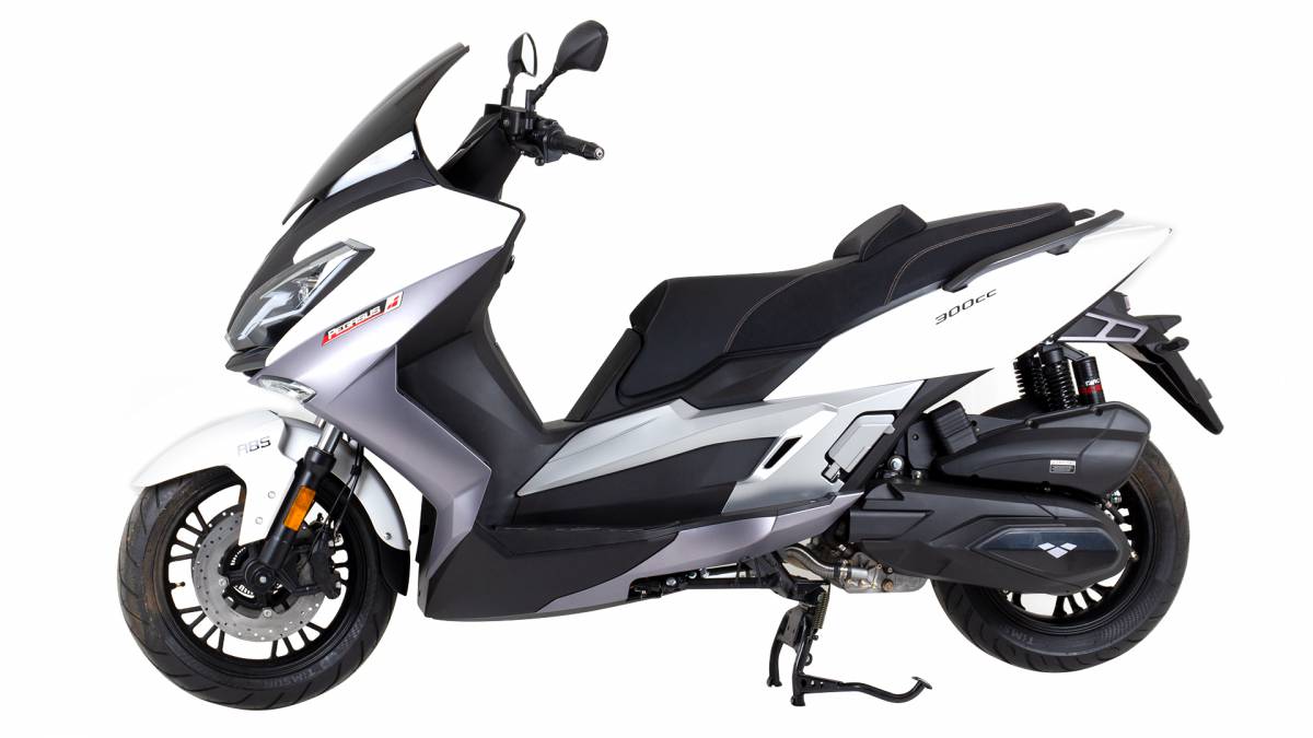 Lexmoto Pegasus 300