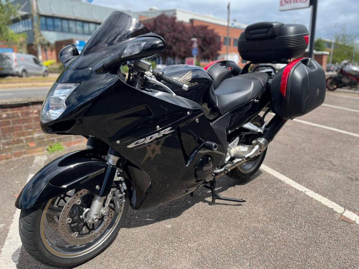 Honda CBR1100XX Super Blackbird